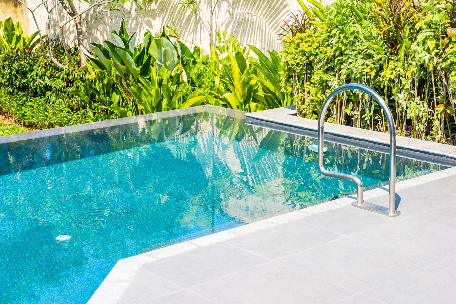 Completed residential pool project 6 by Sunmeadow Pools near Ottawa, ON